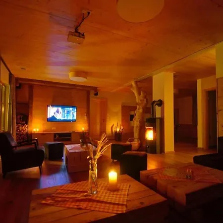 5 Sterne Holzchalet Dienberger Hof *