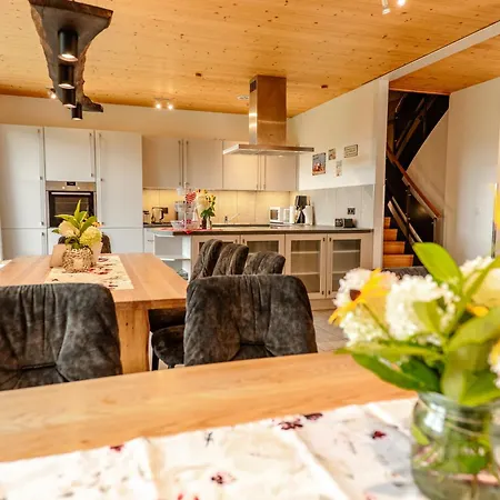5 Sterne Holzchalet Dienberger Hof